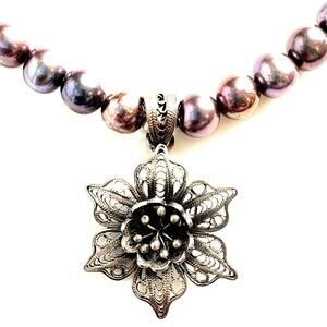 Vintage 1960s Sterling Silver Flower Pendant Necklace Purple Freshwater Pearls